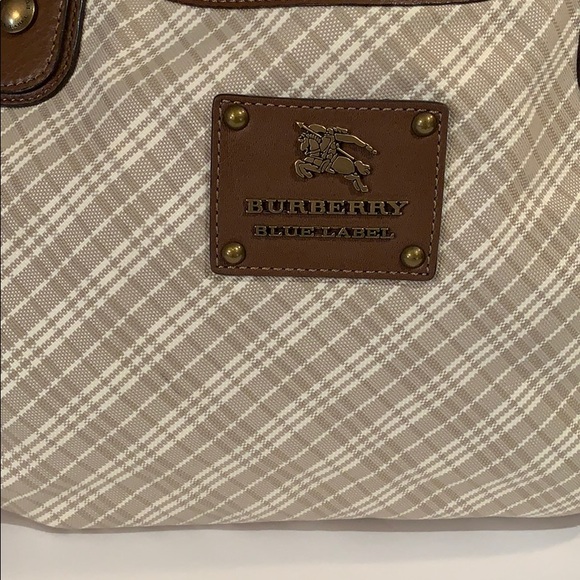 Burberry Shoulder Bag - Picture 4 of 10